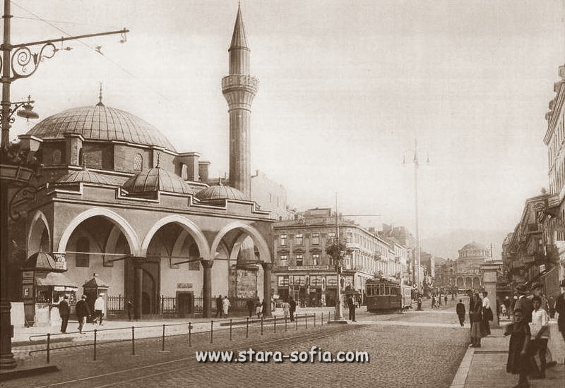 Булевард Мария Луиза - Поглед от Халите към площад Света Неделя - Стара София в снимки и пощенски картички